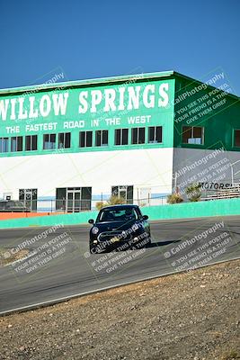 media/Oct-18-2025-Extreme Speed (Sat) [[d6d7e1fef1]]/Group 3 Purple/Session 1 (Turn 4)/